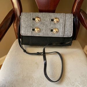 NWOT Kate Spade wool crossbody bag in gray/black